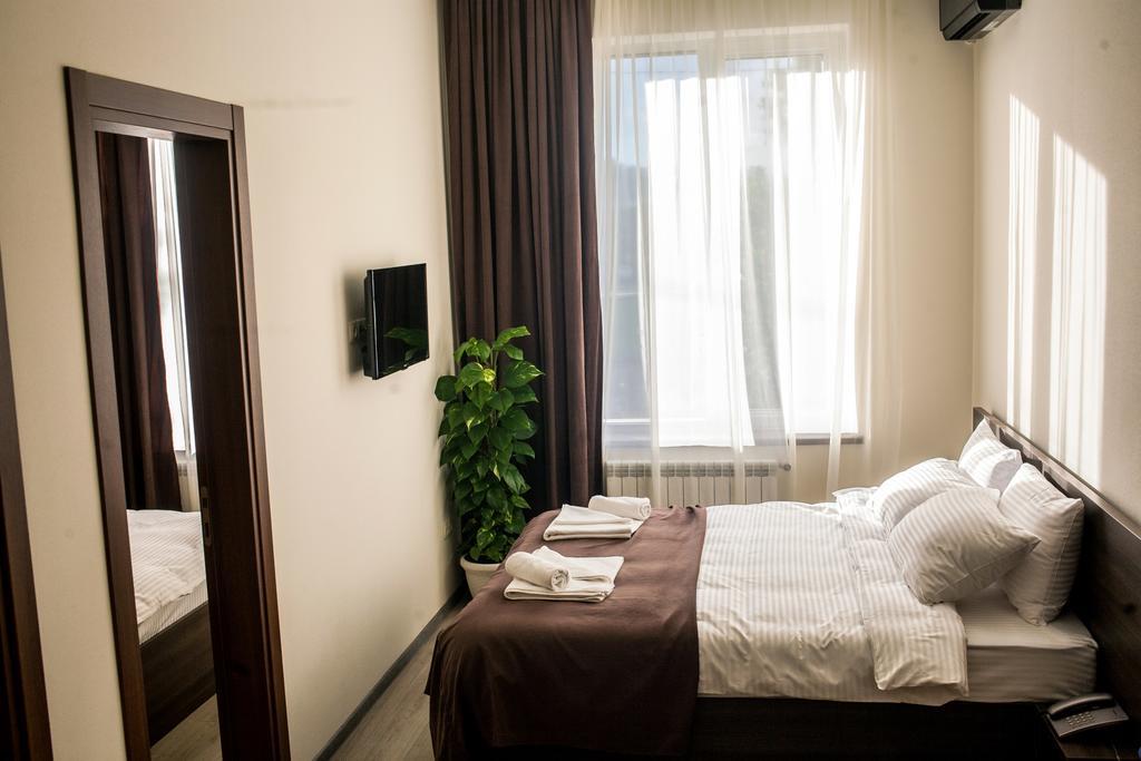 Gsg Hotel Tbilisi Exterior photo